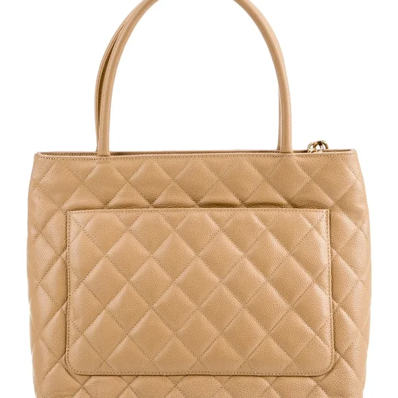 CHANEL Beige Quilted Tote MEDALLION Bag - Picture 6 of 13